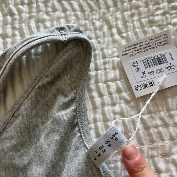 Moschino bodysuit - Picture 6 of 7